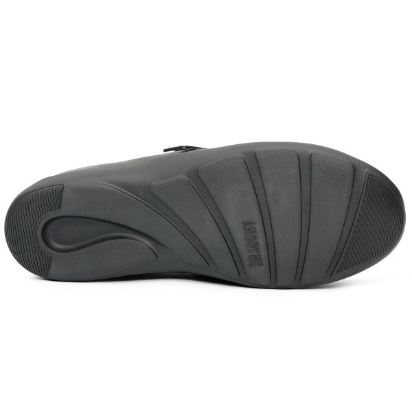 No. 81 Double Depth in Casual Black